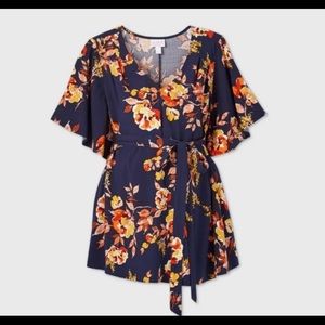 Ingrid & Isabel Floral Maternity Blouse